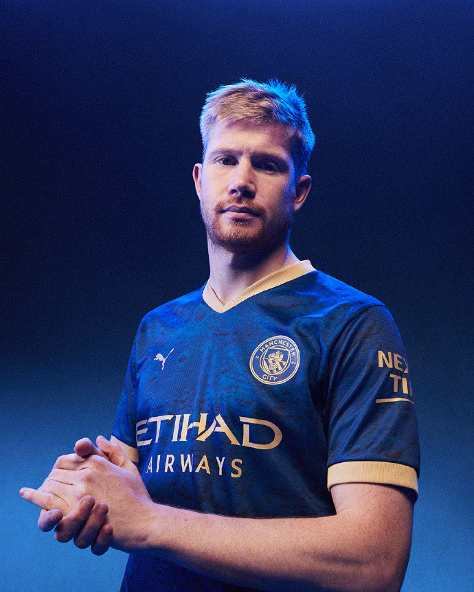 欧冠精彩进球回顾：梅西助攻亮点,（欧冠精彩进球集锦：梅西助攻成焦点）