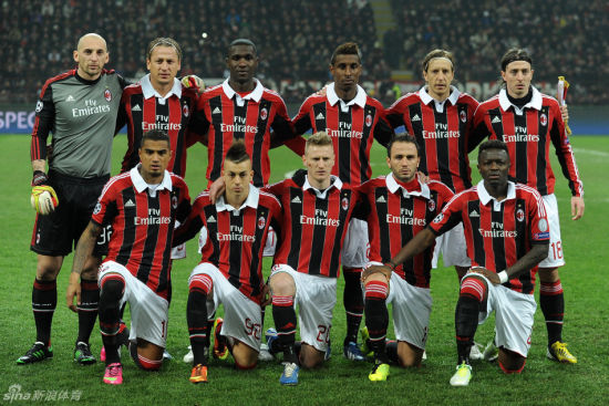 罗马诺：拜仁不会很快决定买断雅克松，但球员不会留在切尔西（罗马诺：拜仁暂缓雅克松买断决定，球员不会继续效力切尔西）