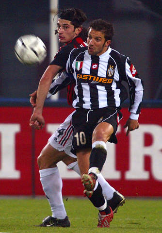 经纪人：小因欧冠决赛前就与新月谈判，但国米的惨败与之无关（经纪人澄清：小因欧冠决赛前已与新月接触，国米惨败无关其事）