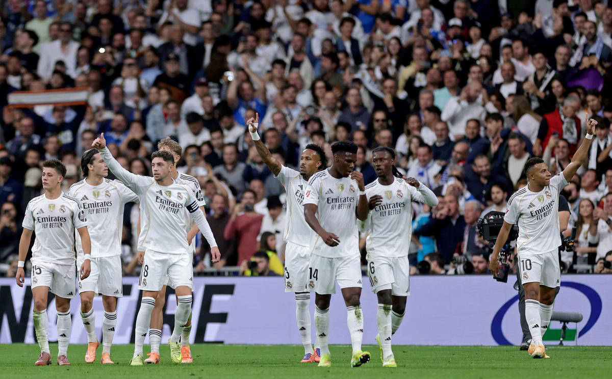 FC26欧冠黄金时刻卡：哈兰德、亚马尔、米利唐、埃斯特旺在列（FC26欧冠黄金时刻卡出炉：哈兰德、亚马尔、米利唐、埃斯特旺入选）