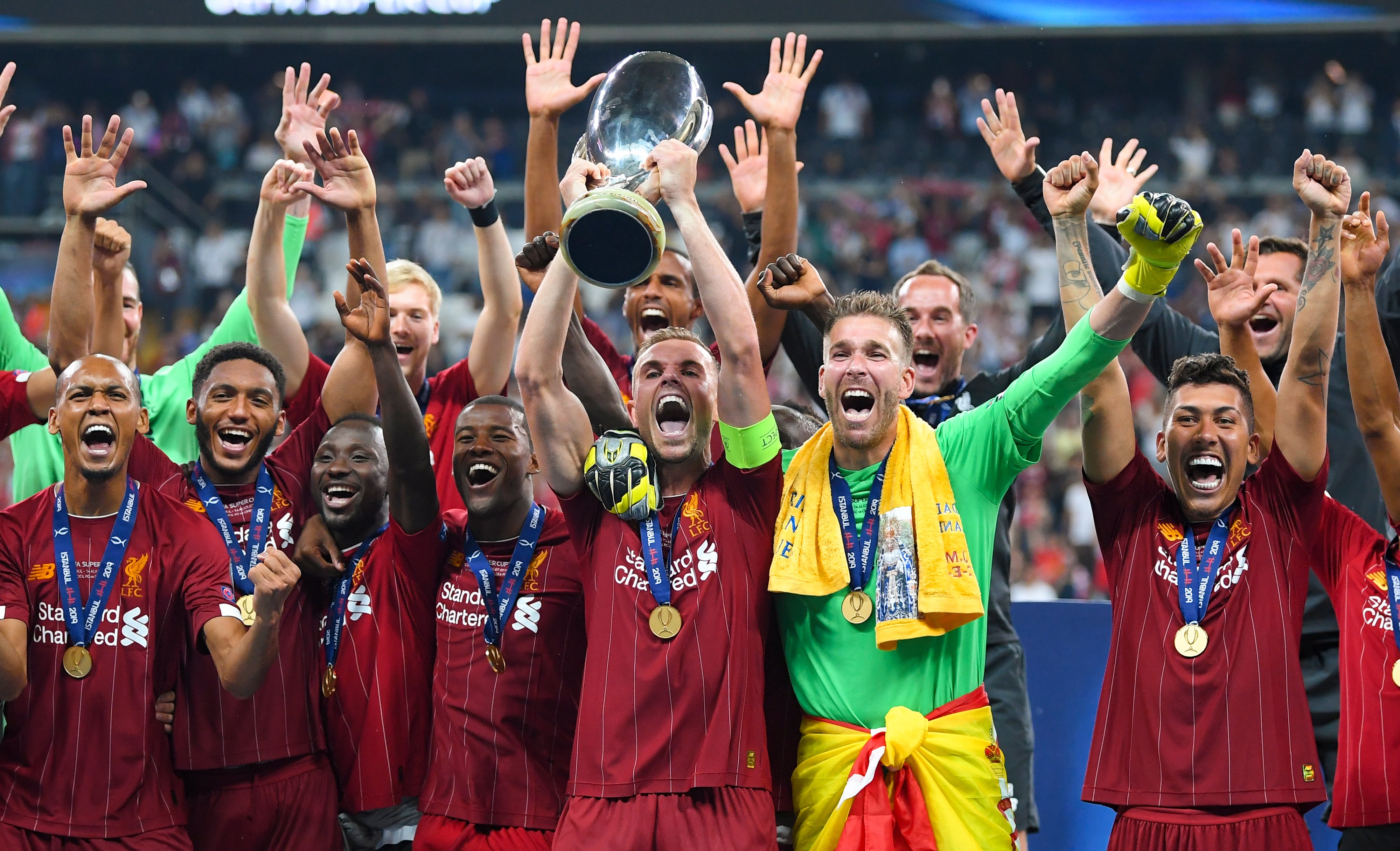 足球世界杯两队提前晋级，最后一轮无悬念（足球世界杯两队已提前出线，末轮无悬念）